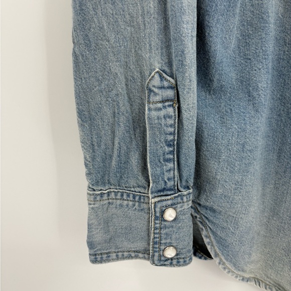 Outerknown blue Wyatt Western Denim button up blouse Shirt size large - Picture 5 of 11